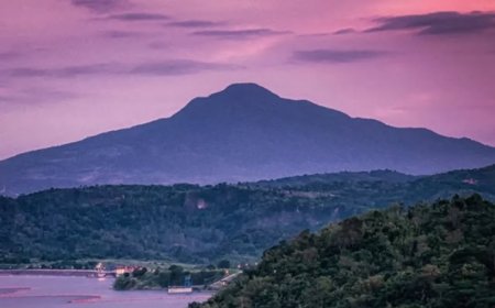 Mendaki Gunung Tampomas: Petualangan Menegangkan Menuju Puncak Tertinggi Sumedang yang Penuh Misteri dan Inspirasi