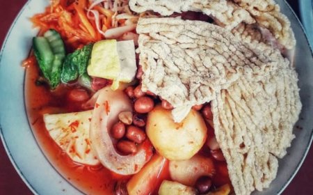 Menggoda Selera: Asinan Sukasari Khas Sumedang dengan Perpaduan Rasa Manis, Asam, dan Pedas yang Unik dan Menggugah Selera