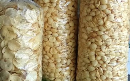 Sensasi Unik Ketempling Khas Kuningan: Jajanan Tradisional Singkong Bulat Kembung dengan Tekstur Kopong yang Menggoda