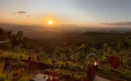 Puncak Pagerbatu: Nikmati Pesona Kota Banjar dari Ketinggian