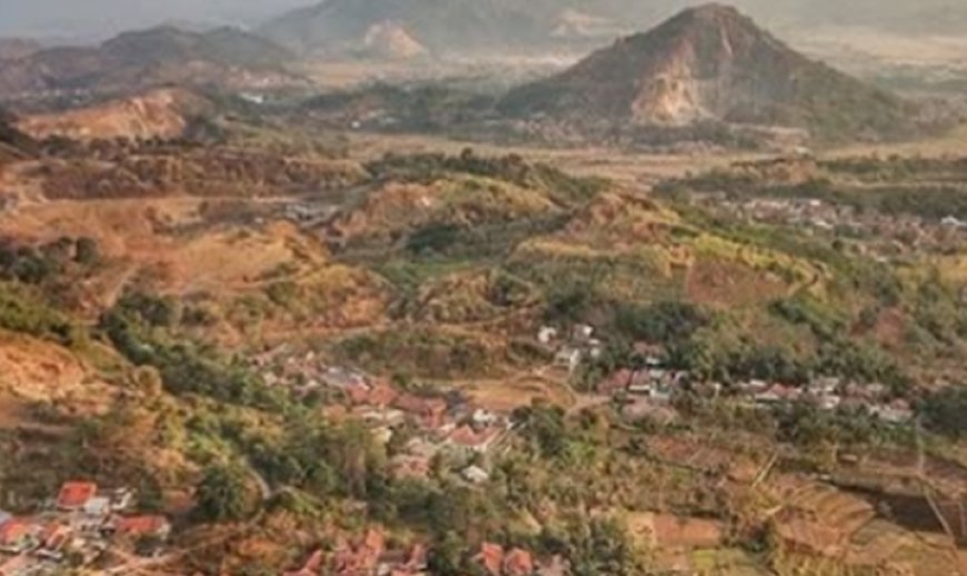 Menyelami Pesona Budaya dan Alam Asri di Kampung Adat Cireundeu: Tempat Wisata Budaya Tradisional Sunda yang Menawan di Cimahi Selatan