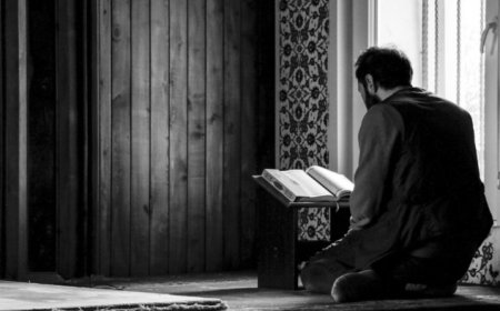 Parenting dalam Islam: Mendidik Anak dengan Cinta dan Ajaran Ilahi