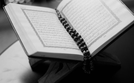 Instropeksi Diri dengan Muhasabah: Kunci Kebahagiaan Sejati