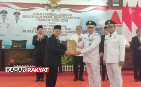 Pertama Dalam Sejarah, Rapat Paripurna di Pendopo Sampang