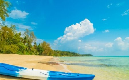 Pantai Selatan Cipatujah: Surga Tersembunyi dengan Pesona Pasir Besi yang Unik