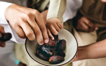 Menyelami Hikmah Bulan Suci Ramadhan: Refleksi, Ibadah, dan Kebersamaan