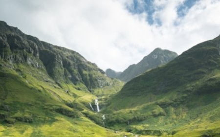 Surga Fotografi di Bukit Menoreh yang Menawan Magelang