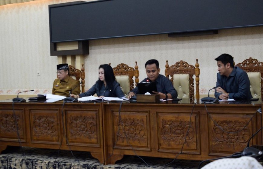 Hearing Komisi IV DPRD Banyuwangi, Hasilnya Semua Pihak Sepakat Hentikan Polemik Pemindahan Dua Siswa SMA Negeri I Genteng