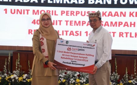 Gotong Royong Entaskan Kemiskinan, Bupati Banyuwangi bersama Bank Jatim Gulirkan Program Bedah Rumah Warga Miskin