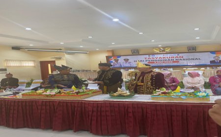 Bupati dan Wabup Tulungagung Hadiri Tasyakuran Hardiknas 2025