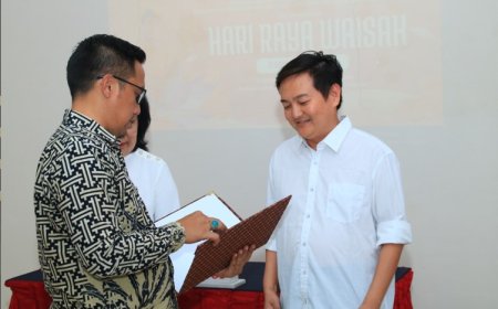 Hari Raya Waisak, Tiga Warga Binaan Lapas Banyuwangi Peroleh Remisi.