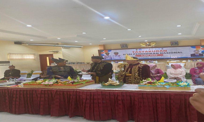 Bupati dan Wabup Tulungagung Hadiri Tasyakuran Hardiknas 2025
