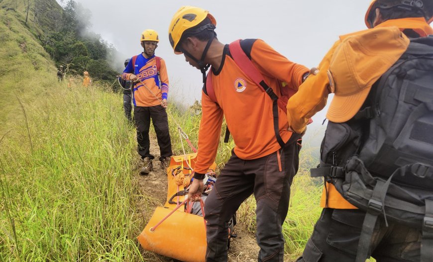 Di Hari ke Empat Tim SAR Berhasil Evakuasi Jenazah Korban Pendaki Gunung Saeng