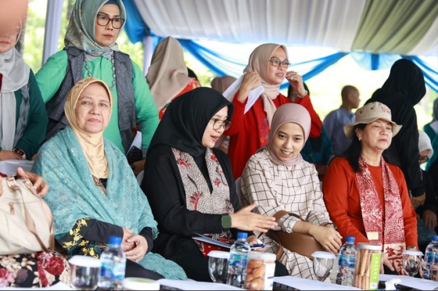 Bertemu Doktor Termuda Lulusan UGM Asal Banyuwangi, Bupati Ipuk Ajak Jadi Motivator Pendidikan