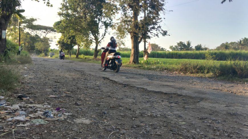 Pembangunan Jalan di Bondowoso Lambat? Ini Jawaban Tegas Bupati