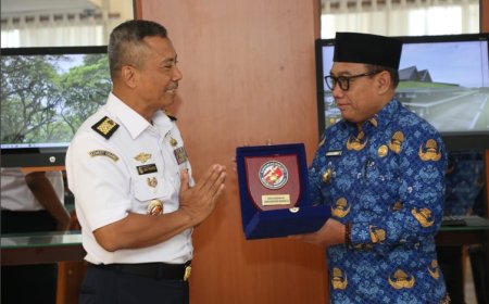 Perkuat Pengamanan Laut, Bakamla RI Akan Bangun Stasiun Pemantauan di Banyuwangi