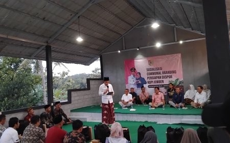 Bupati Jember Berkomitmen Bantu Pupuk Untuk Petani Kopi
