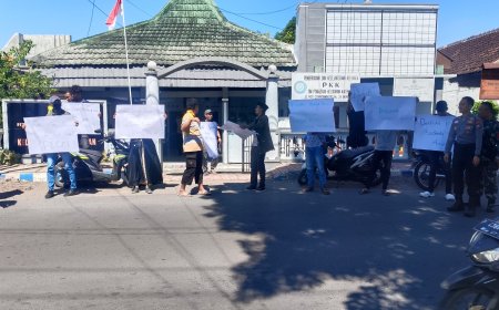 Dinilai Tak Netral dan Tak Peduli Kepentingan Lingkungan, Warga Kelurahan Kademangan Desak Ketua RT Dicopot