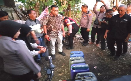 Bupati Situbondo Temukan 26 Jeriken BBM Timbunan saat Sidak, Laporkan Pengimbal ke Polisi