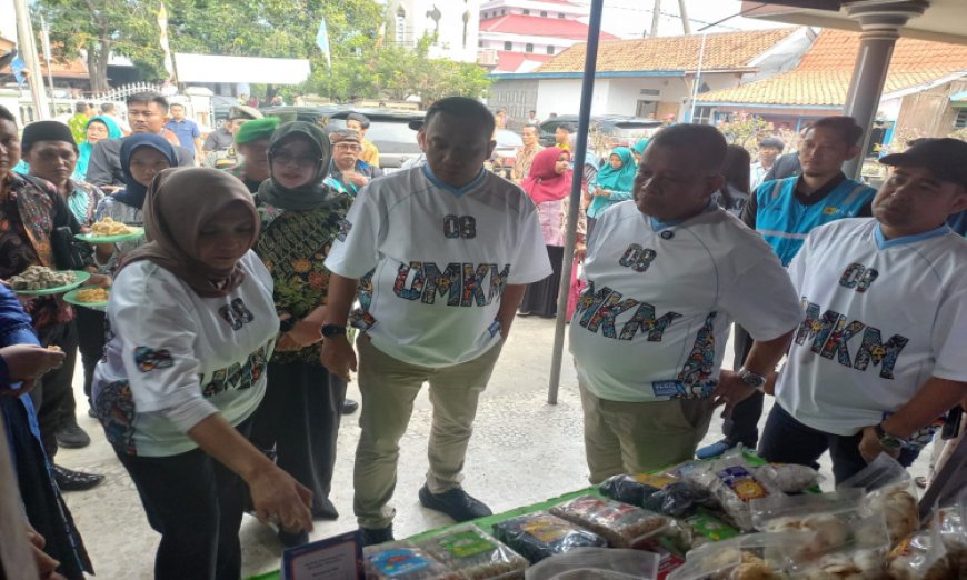 Wamen UMKM Kunjungi Sentra Rengginang Situbondo, Bupati Targetkan Ekspor dalam Dua Tahun