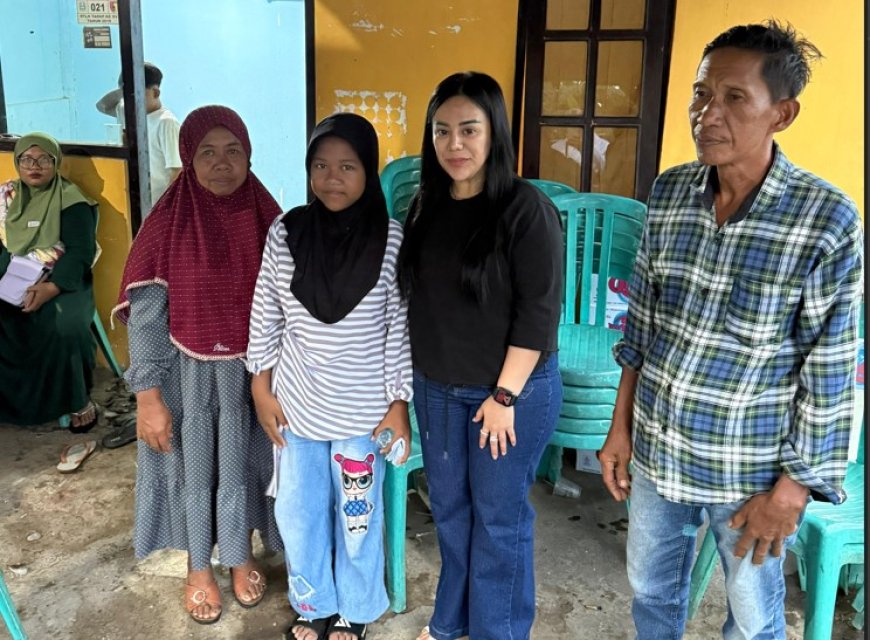 Anggota DPRD Banyuwangi Fraksi PDI Perjuangan, Pramudita Takziyah ke Rumah Duka Korban Tenggelamnya KMP Tunu Pratama Jaya di Selat Bali