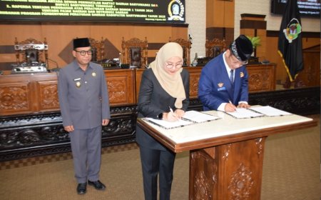 DPRD Banyuwangi Setujui Perubahan Perda PDRD, Bupati Ipuk : Semoga Dapat Memberikan Manfaat untuk Masyarakat