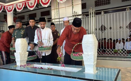 Jelang Harjakasi dan HUT ke-80, Pemkab Situbondo Ziarah ke Makam Pahlawan