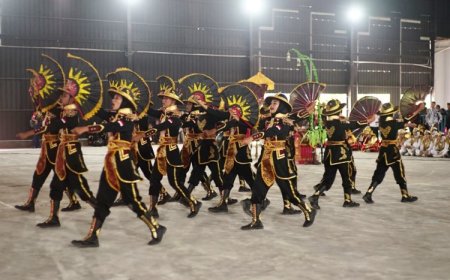 Ratusan Pelajar Banyuwangi Meriahkan Lomba Baris Berbaris