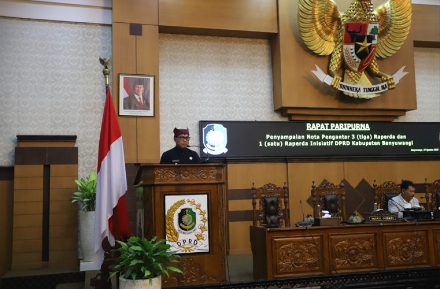 DPRD Banyuwangi Gelar Paripurna Penyampaian Nota Keuangan Raperda Tentang APBD 2026
