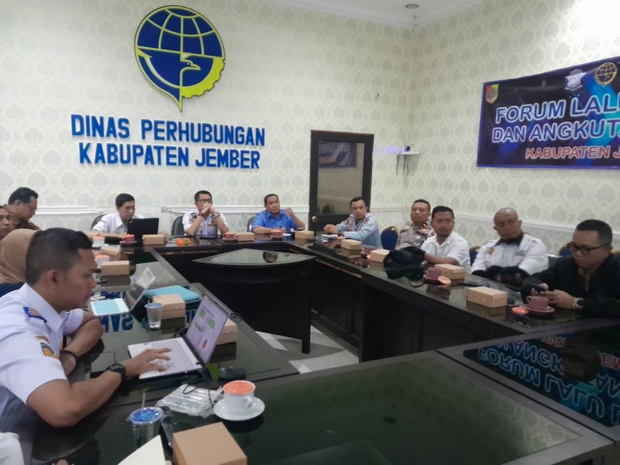 Uji Coba Sukses, Penutupan Perempatan Argopuro Jember Dipermanenkan