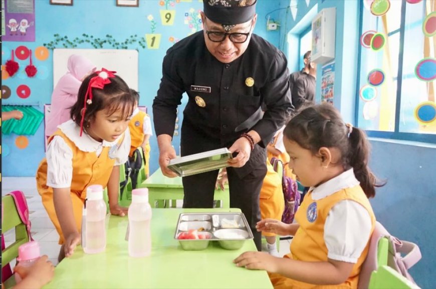 Jumlah Satuan Pelayanan Pemenuhan Gizi di Banyuwangi Bertambah, Kini Jangkau Lebih dari 16 Ribu Pelajar