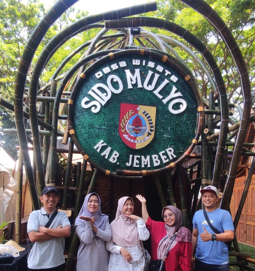 Membanggakan! Jember Raih Juara Stand Terbaik di Festival Dewi Cemara 2025