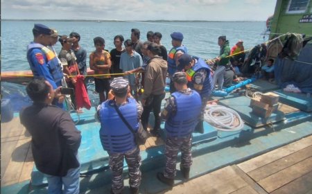 Lanal dan Satpolairud Polresta Banyuwangi Selamatkan 11 ABK Korban Ekploitasi Nahkoda KMN Mina Baruna 1