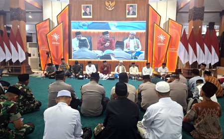 Doa Bersama di Pendopo Situbondo, Bupati Sebut Kuatnya Kebersamaan Masyarakat Jaga Kedamaian Bangsa