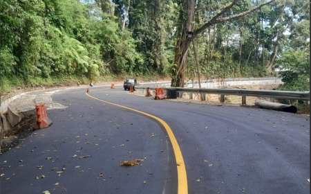 Bupati Banyuwangi Ipuk Fiestiandani Sambut Pembukaan Jalur Gumitir, Ingatkan Pengendara Tetap Berhati-hati