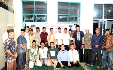 Muharlion, Ketua DPRD Padang yang Tak Kenal Lelah Mengabdi untuk Rakyat