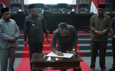 Soroti PAD, BTT, hingga Pendidikan, Fraksi Demokrat PKS Beri Catatan Tajam untuk Pemkab Bondowoso