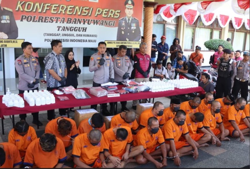Polresta Banyuwangi Bekuk 43 Tersangka, Sita 150 Gram Sabu dan 159 ribu Okerbaya