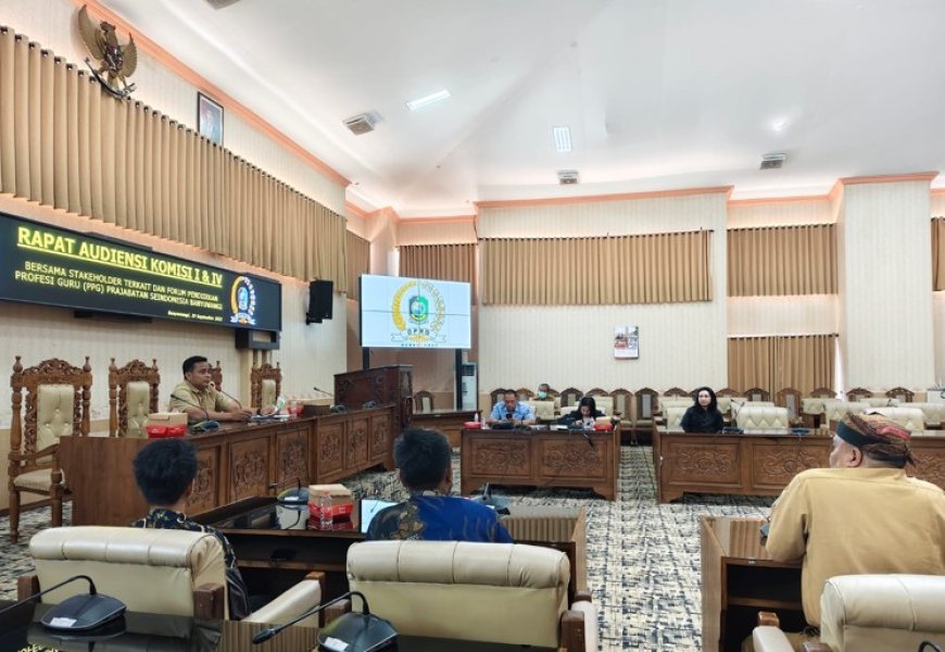 Audensi Bersama Forum PPG Prajabatan, Komisi IV DPRD Banyuwangi Dorong Pemkab Usulkan Formasi Guru ke Kemenpan RB
