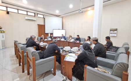 Pansus I DPRD Banyuwangi Lakukan Pengayaan Materi Raperda Inovasi Daerah