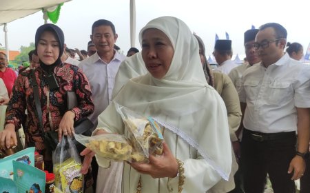 Khofifah Jelaskan Asal Dana Rp6,2 Triliun yang Mengendap di Bank