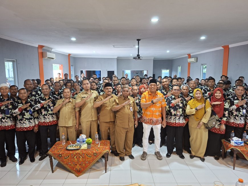 Pembinaan Ratusan Karyawan Perumda Situbondo Dihadiri Langsung Bupati