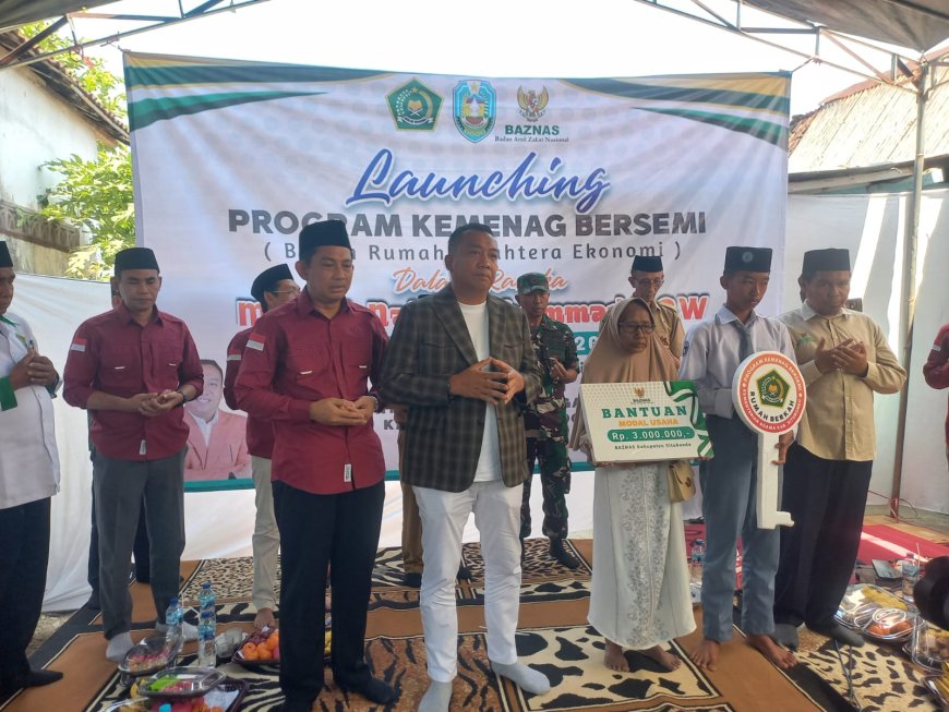 Dari ASN untuk Rakyat: Kemenag Situbondo Bedah Rumah dan Beri Modal Usaha Masyarakat Tak Mampu
