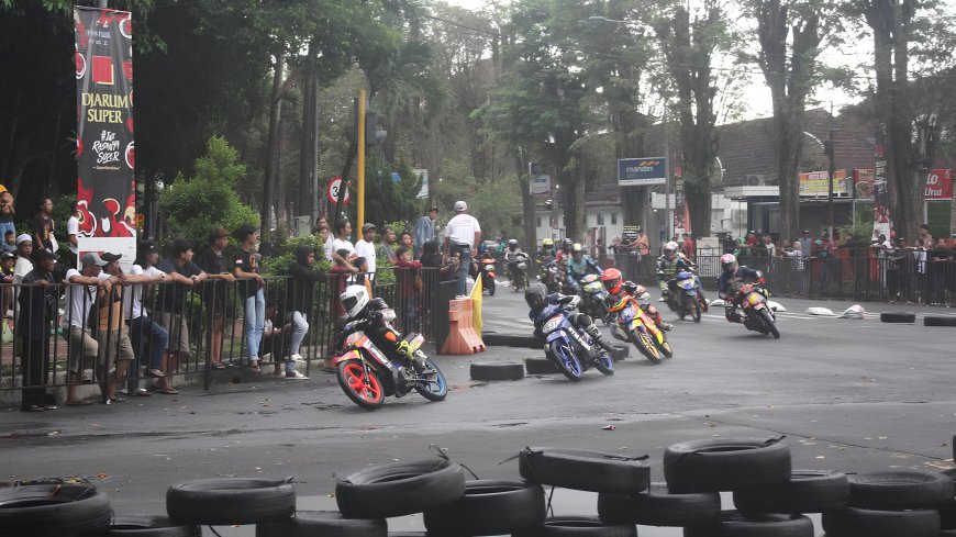 Ratusan Pembalap Ramaikan Road Race HUT TNI ke-80 di Bondowoso, Hadiah Capai Rp. 180 Juta