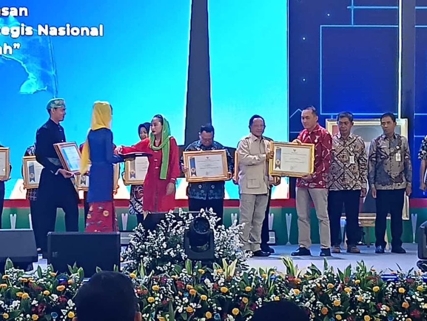 Jember Masuk 10 Besar Nasional, Inspektorat Raih Penghargaan Anggaraksa Dharma 2025