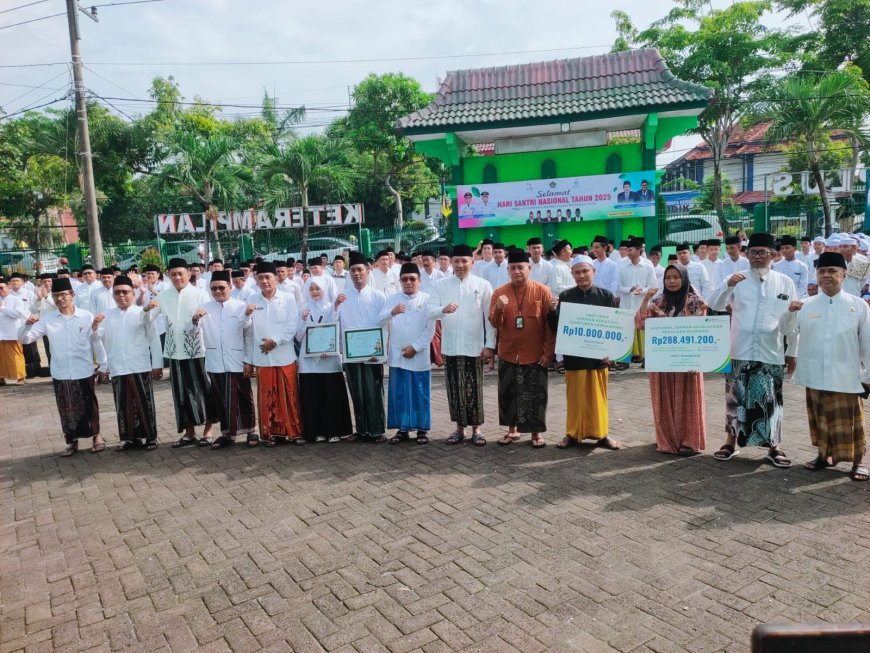 Bupati Slamet Junaidi Ajak Santri Sampang Kawal Indonesia di Era Modern
