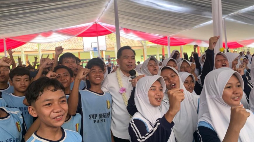 Bupati Fawait Ingatkan Risiko Pernikahan Dini di Sekolah