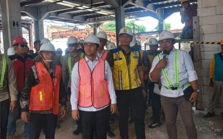 Menko Bidang Infrastruktur dan Pembangunan Agus Harimurti Yudhoyono Tinjau Revitalisasi Asrama Inggrisan dan Pasar Banyuwangi jadi Kawasan Heritage
