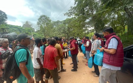 Polda Kepri Bagikan Nasi Kotak untuk Warga TPA Punggur Batam