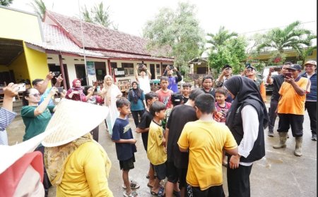 Tinjau Banjir dan Longsor di Dua Kecamatan, Bupati Ipuk Siapkan Langkah Pencegahan